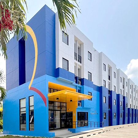 Hop Inn Krabi Building A מראה חיצוני תמונה